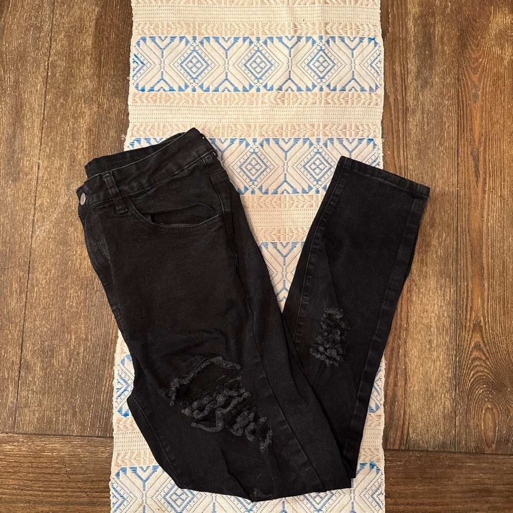 SHEIN black ripped jeans